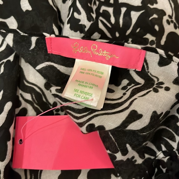 Lily Pulitzer Resort Scarf - Picture 4 of 6